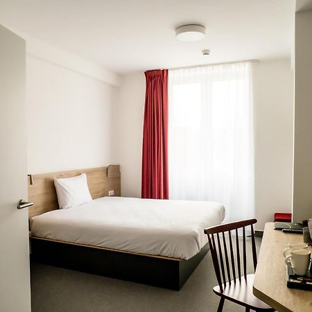 B&B Hotel Kalisz Centrum Extérieur photo