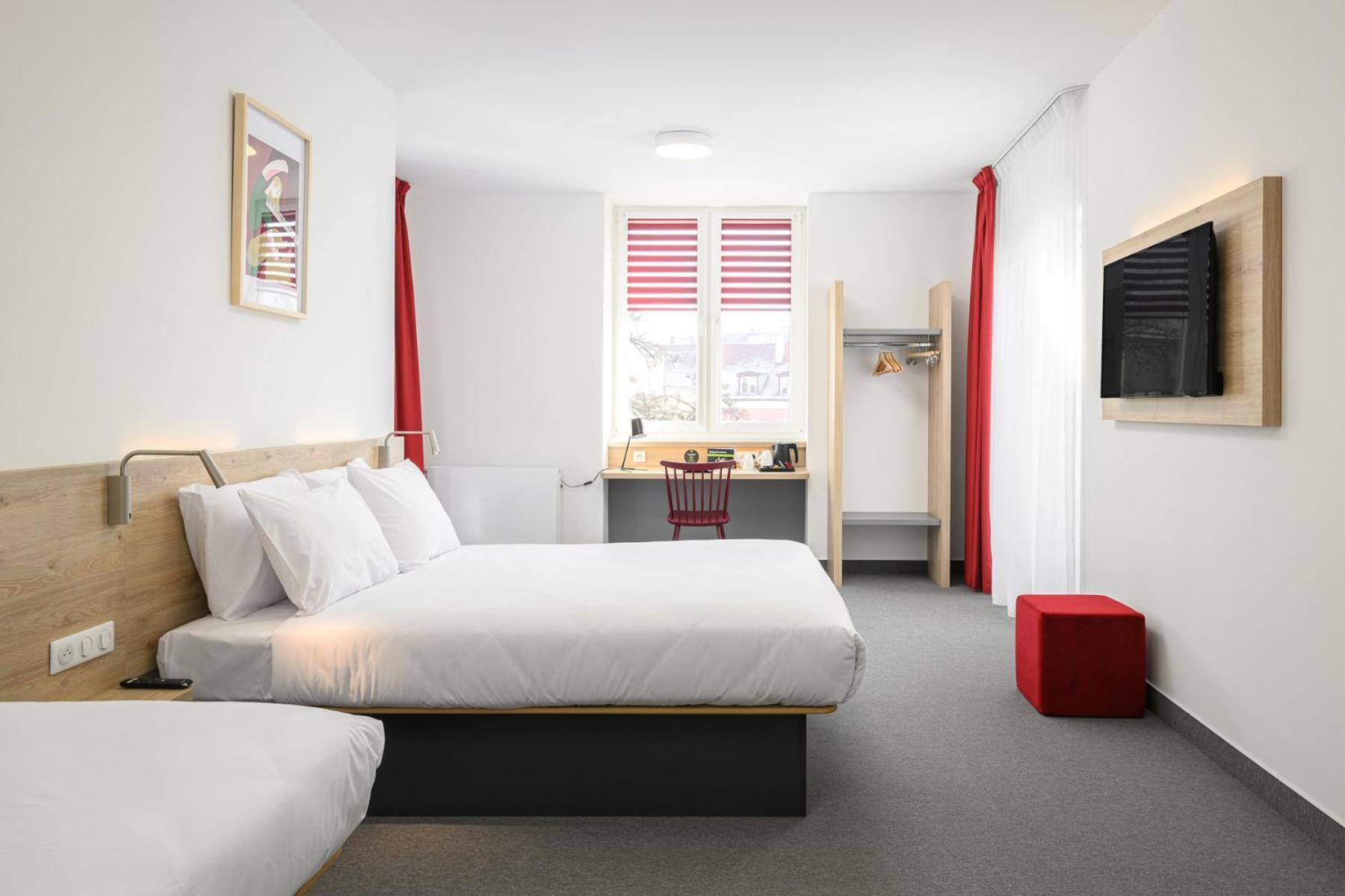 B&B Hotel Kalisz Centrum Extérieur photo
